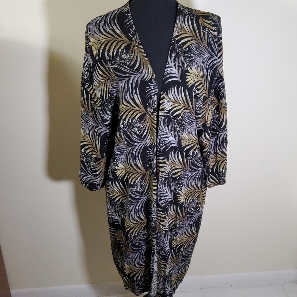 Forever 21 Cover-up Size S